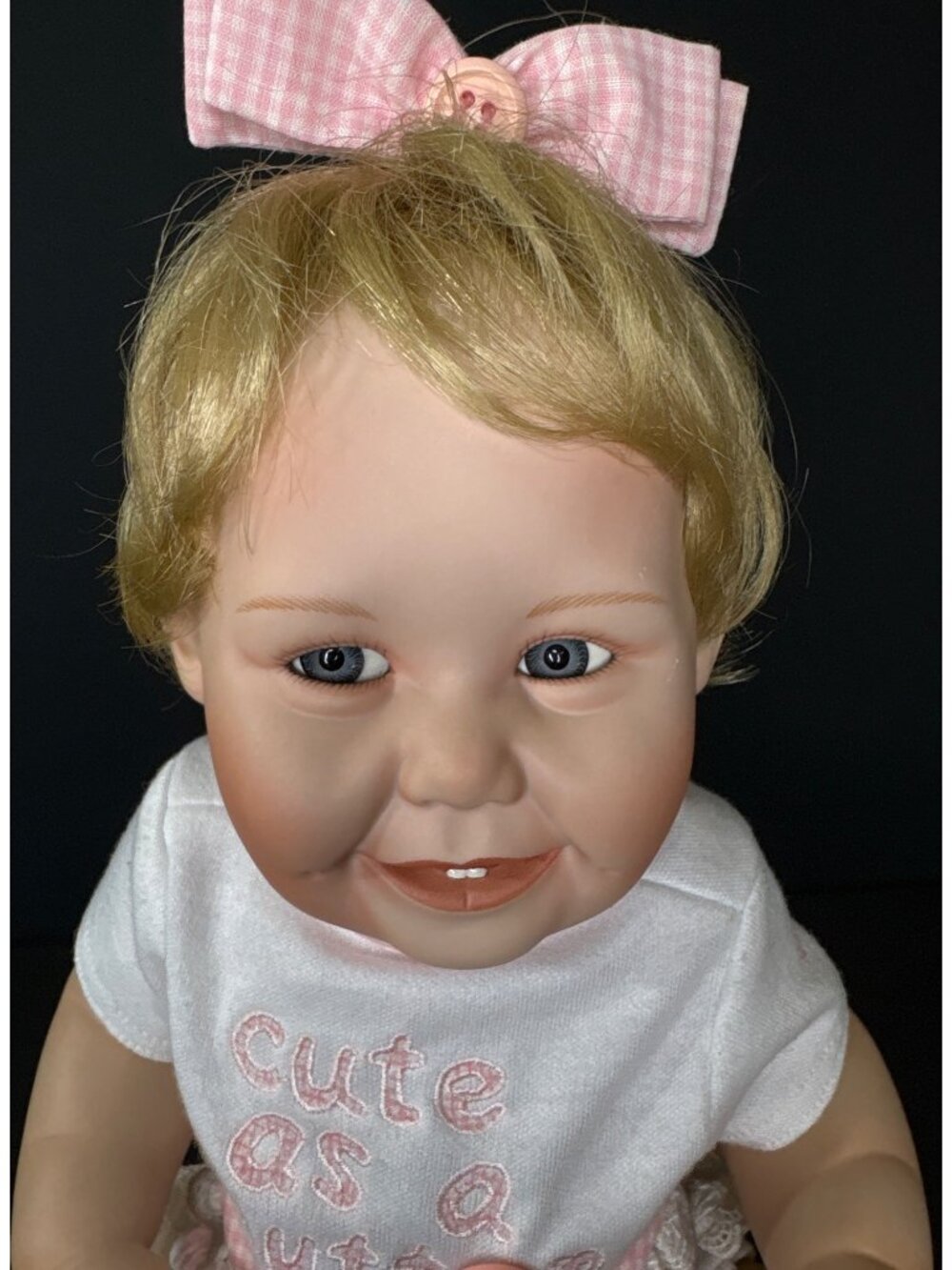 Ashton-Drake Galleries 1993 "Cute As A Button" Baby Doll Blonde Hair Pink Outfit - Picture 9 of 16